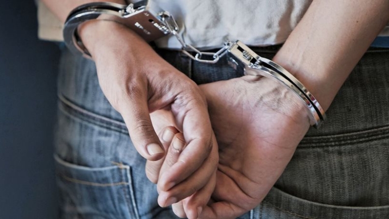 Συνελήφθη 53χρονος για απάτη στο Αγρίνιο
