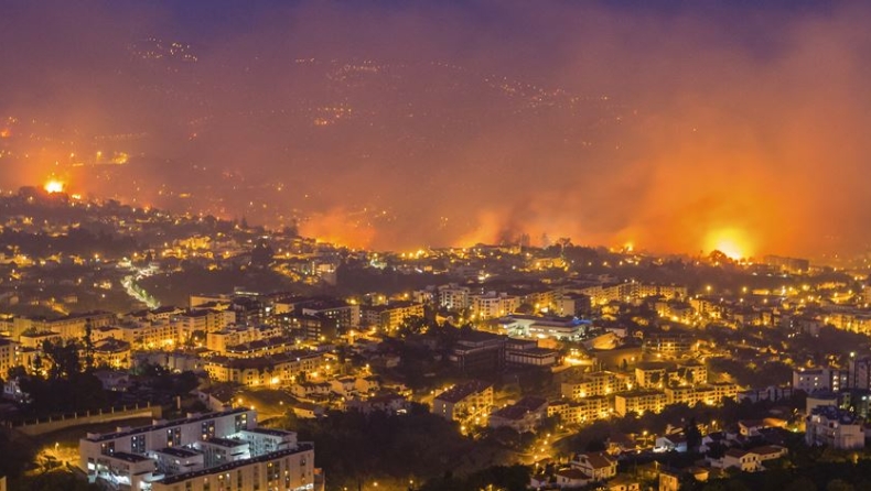 Ο Ρονάλντο δίπλα στους πληγέντες από τις πυρκαγιές (pic)