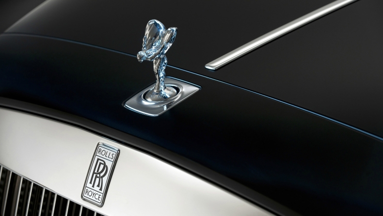 Μπορείς να κλέψεις το σήμα της Rolls Royce; (video)