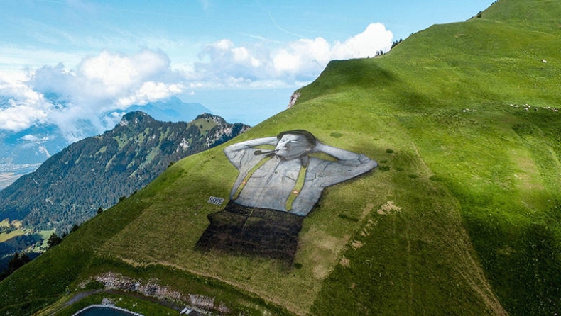 Στα ψηλά βουνά, τo πιο παράξενο γκράφιτι του κόσμου (pics)