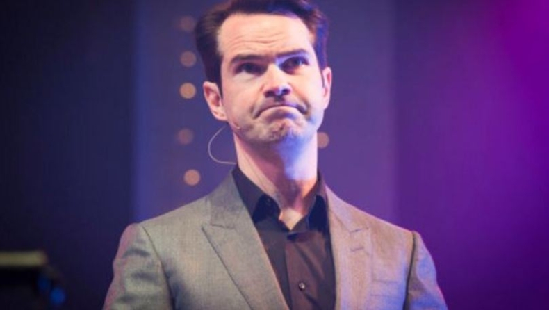 Έχει γίνει τεράστιο θέμα με το αστείο του Jimmy Carr για την 11η Σεπτεμβρίου