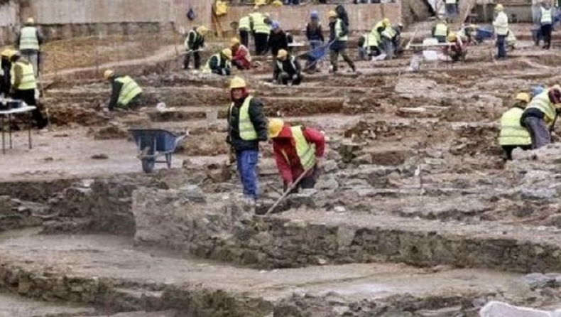 Δυστυχώς καταπατούν ακόμα κι αρχαιολογικά μνημεία για να χτίσουν