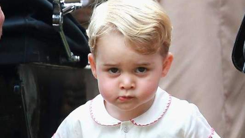 Ο 3χρονος πρίγκιπας Τζορτζ νύσταζε και «έγραψε» τον Καναδό πρωθυπουργό (vid)