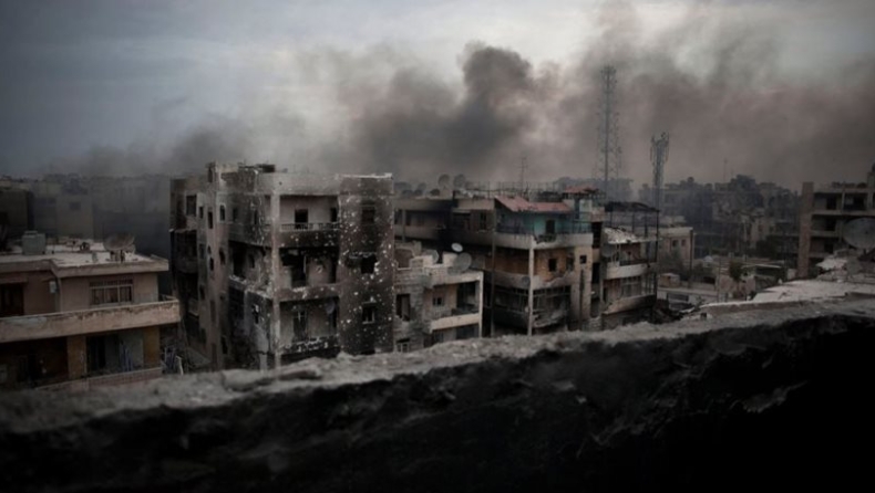 Ξεκίνησαν αεροπορικές επιδρομές στο Χαλέπι