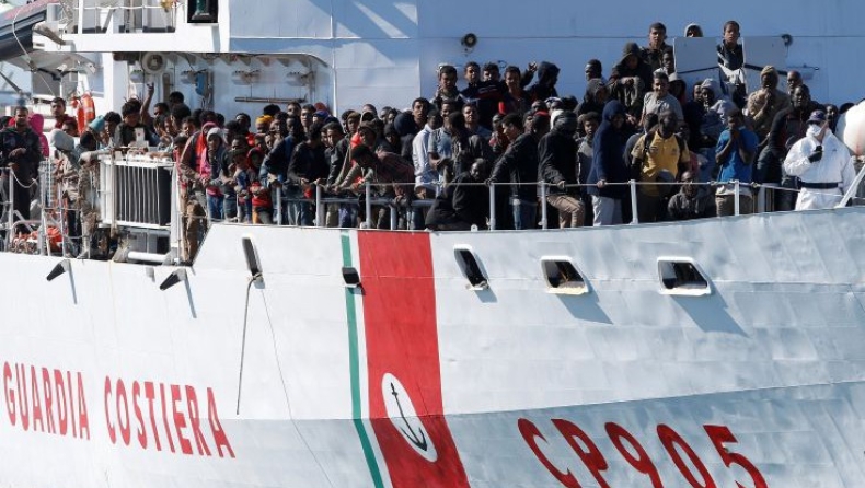 Μέσα σε μια μέρα το ιταλικό Λιμενικό διέσωσε 2.700 μετανάστες