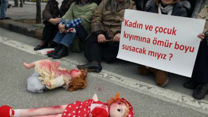 Η Τουρκία απέσυρε το νομοσχέδιο για τη σεξουαλική κακοποίηση ανηλίκων