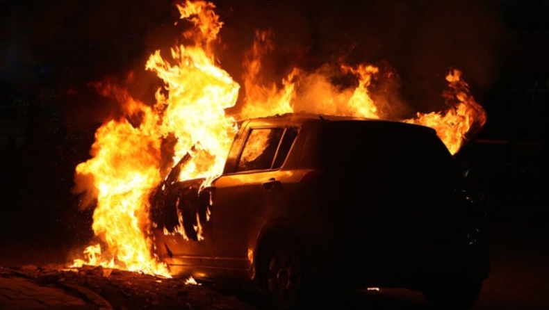 Ηράκλειο: Κάηκε ζωντανός μέσα στο αυτοκίνητό του