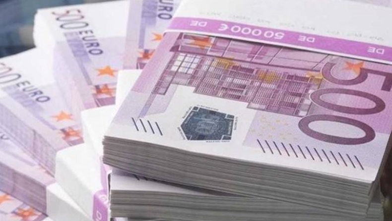 Βρήκαν πεταμένα 13 εκατ. ευρώ σε πλαστά χαρτονομίσματα