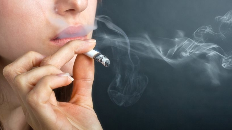 Οι καπνιστές κάτω των 50 έχουν 8πλάσιο κίνδυνο για έμφραγμα