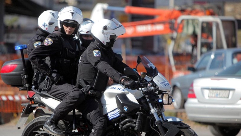 Με «οδηγό τσέπης» ψάχνει η Αστυνομία για τρομοκράτες και τζιχαντιστές