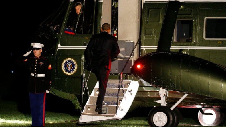 To τελευταίο ταξίδι του προέδρου Ομπάμα – Η επιβίβαση στο Air Force One για Αθήνα