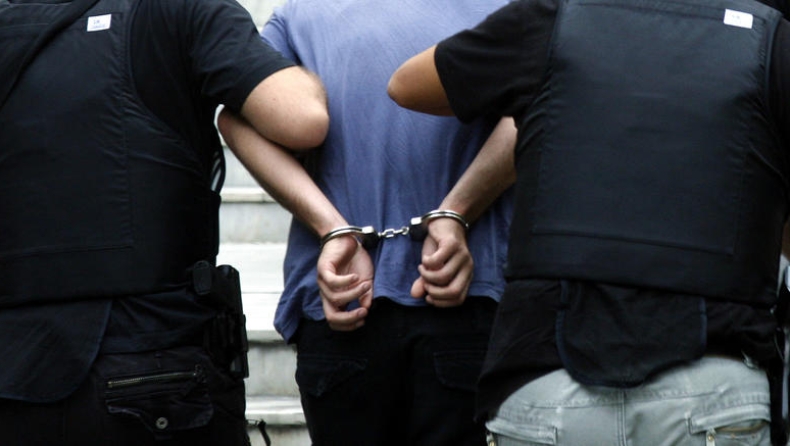 Συνελήφθη 38χρονος «σάτυρος» που ασελγούσε σε γυναίκες και κορίτσια