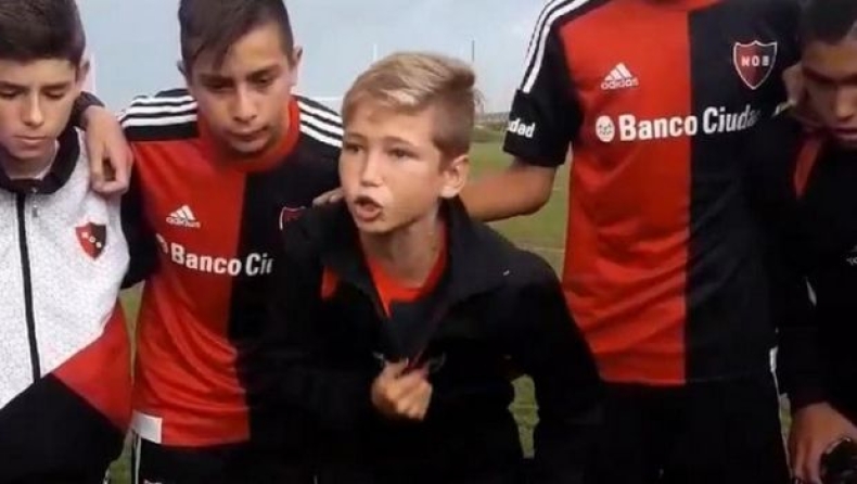 10χρονος ποδοσφαιριστής της Νιούελς έκανε την απόλυτη αρχηγική ομιλία! (vid)