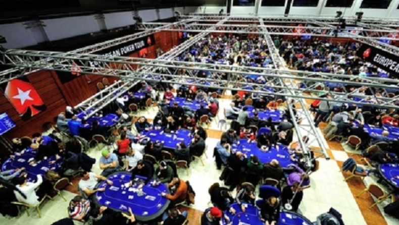 Τσουνάμι ελληνικών συμμετοχών στη 2η ημέρα του μεγάλου τουρνουά πόκερ της Πράγας