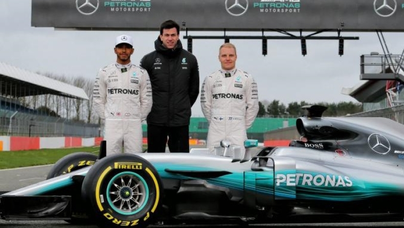 «Μας έπιασαν οι ανταγωνιστές» υποστηρίζει η Mercedes