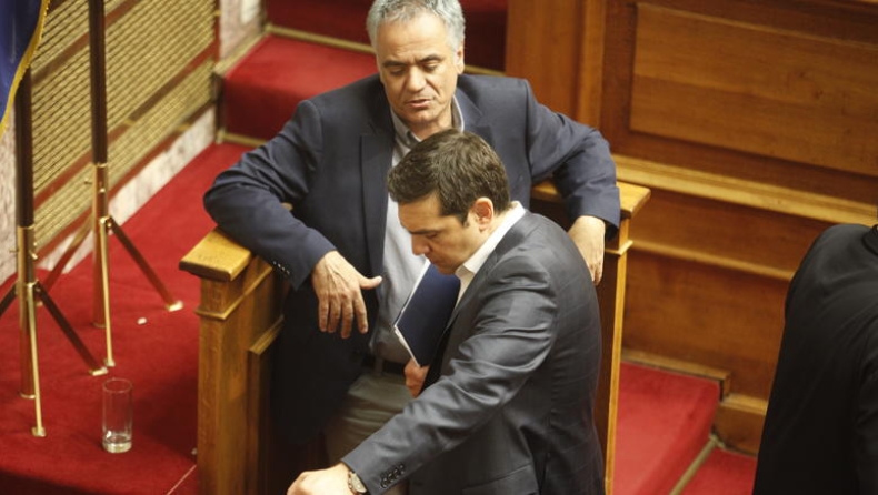 Βαρύς ο «λογαρισμός» από τα νέα μέτρα! Nτρίπλες και αντιδράσεις από βουλευτές του ΣΥΡΙΖΑ