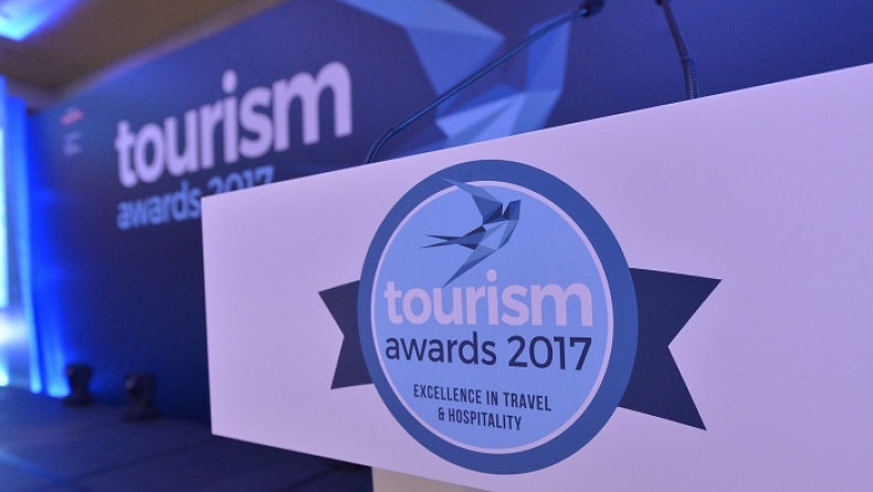 Δύο βραβεία για τη Vyra.com στα Tourism Awards 2017!