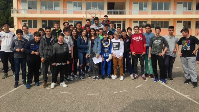 Κάλεσε μαθητές στο ματς με την ΑΕΚ ο Κόροιβος