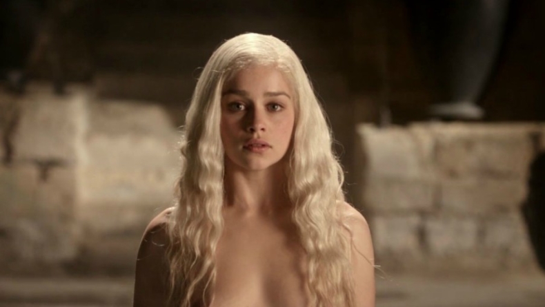 H «Καλίσι» του Game of Thrones γυμνή στη νέα της ταινία! (pics)