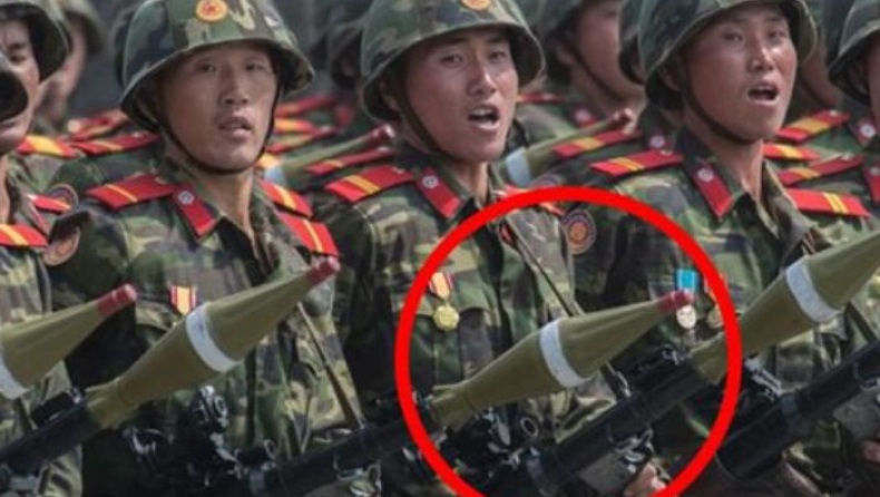 Βόρεια Κορέα: Μετά τις ψεύτικες ειδήσεις, ήρθαν και τα ψεύτικα όπλα (pics)