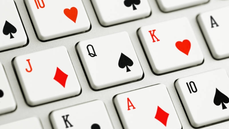 Online poker: Πάνω από $40.000 κέρδισαν οι Έλληνες σε 24 ώρες