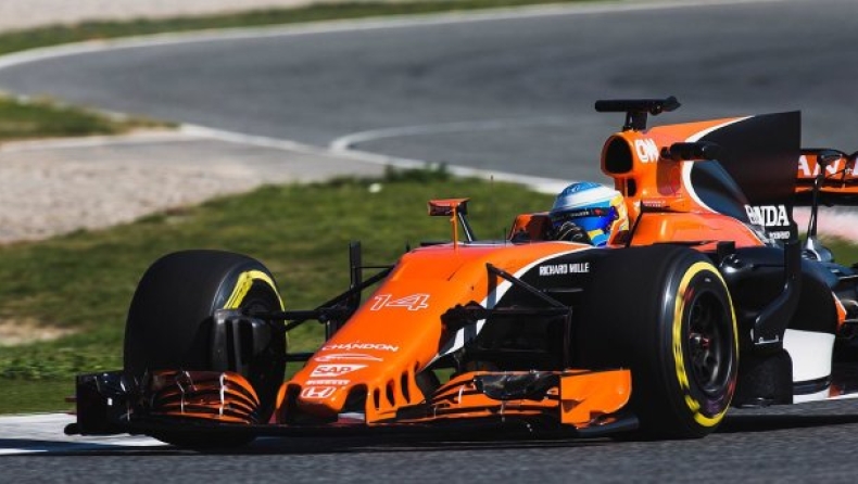 Απορρίπτει το ενδεχόμενο της Mercedes η McLaren