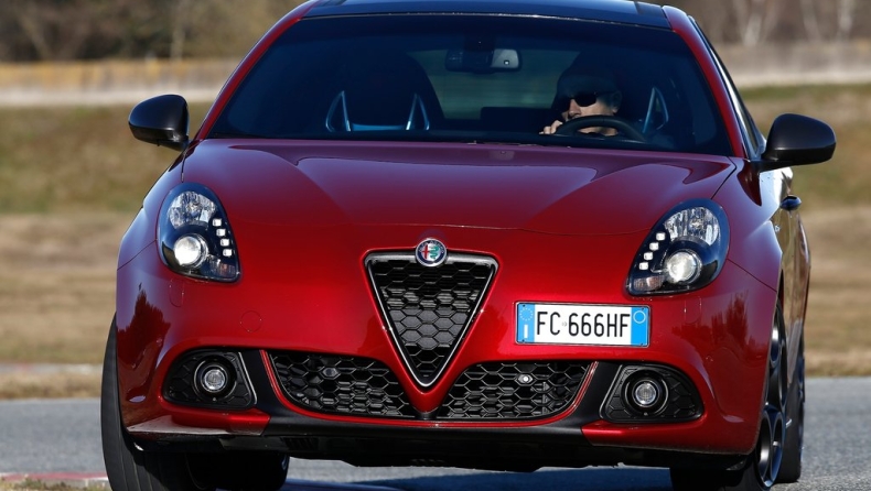 Giulietta Veloce, μία συναρπαστική Ιταλίδα από την Alfa Romeo