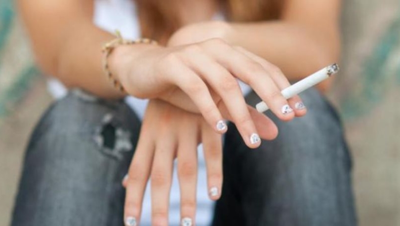 Στο 13,3% το ποσοστό των εφήβων καπνιστών στην Ελλάδα