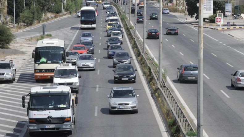 Πού οφείλεται το μπάχαλο με τα ανασφάλιστα οχήματα;