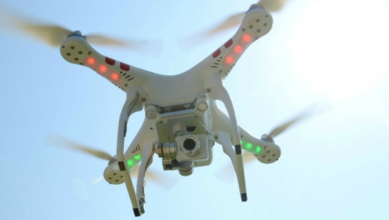 Αργεντινοί οπαδοί κατέρριψαν drone (vid)