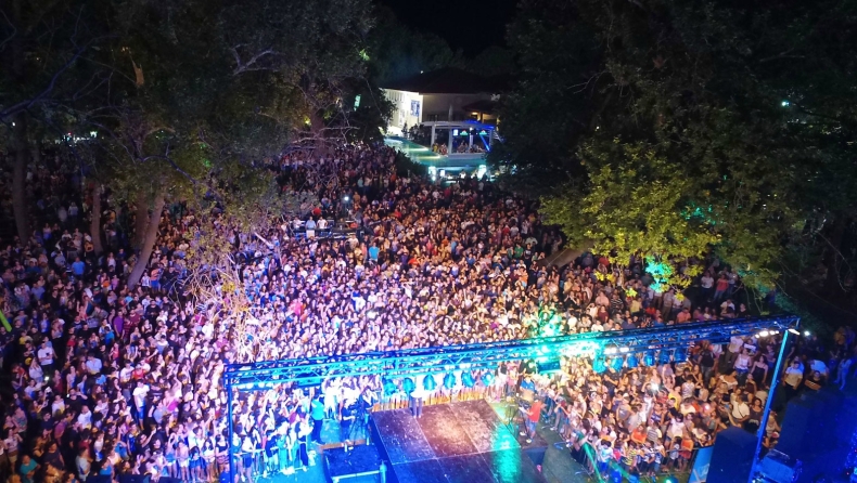 H Tριχωνίδα ετοιμάζεται για το Lake Party!