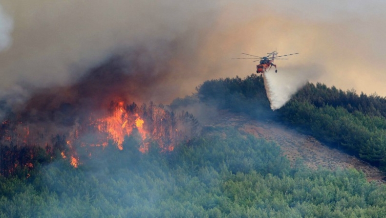 Κέρκυρα: Υπό ύφεση οι τρεις πυρκαγιές