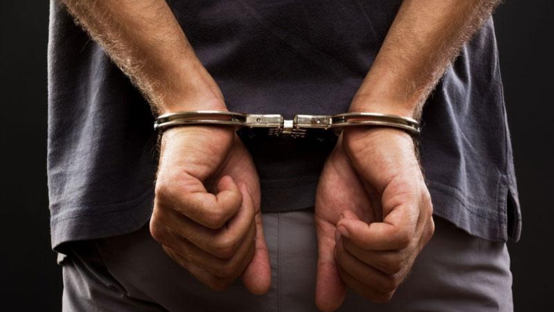 Συνελήφθη ο 67χρονος βιαστής της 14χρονης που εξέδιδε ο πατέρας της για μερικά ευρώ