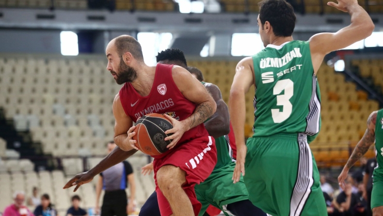 Ολυμπιακός - Νταρουσάφακα 79-74 (pics)