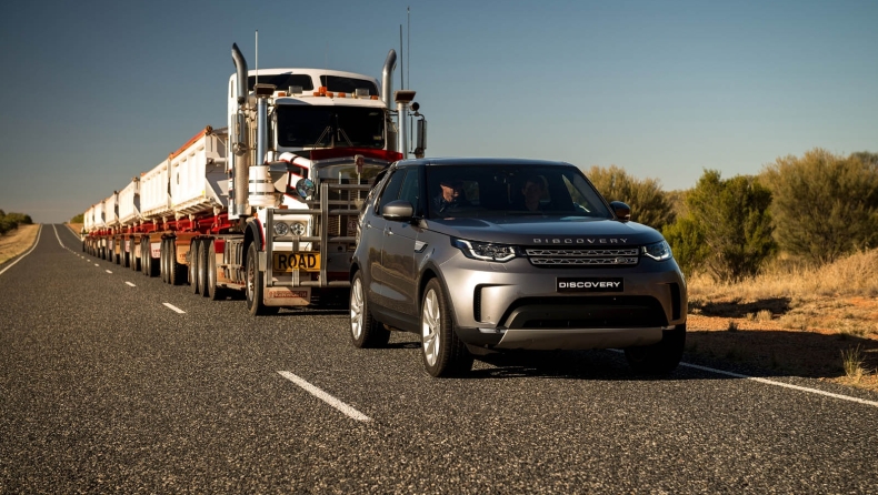 To Land Rover Discovery μπαίνει σε ράγες! (pics, vid)