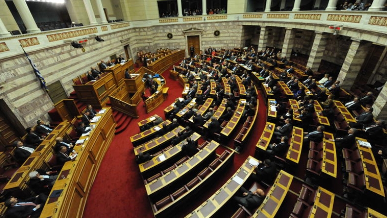 Στη Βουλή οι δύο δικογραφίες για Καμμένο και πλοίο Noor1