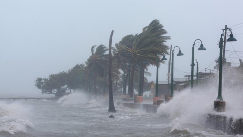 4,1 εκατ. σπίτια μπορεί να μείνουν χωρίς ρεύμα από τον τυφώνα «Ίρμα»