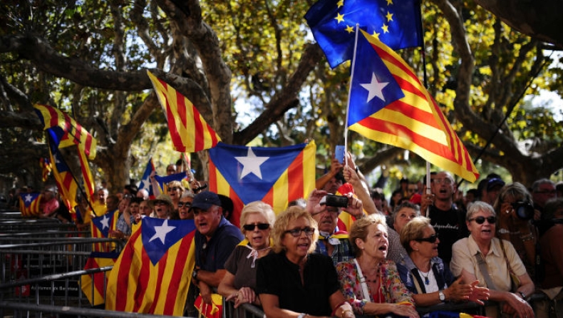 Ένας μήνας κρίση στην Ισπανία: Από το δημοψήφισμα στη ρήξη (pics)