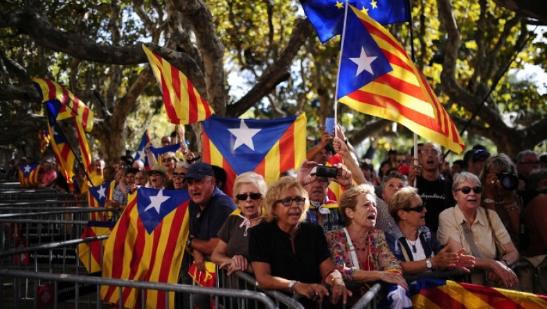 Κηρύχθηκε επίσημα η ανεξαρτησία της Καταλονίας (vids)
