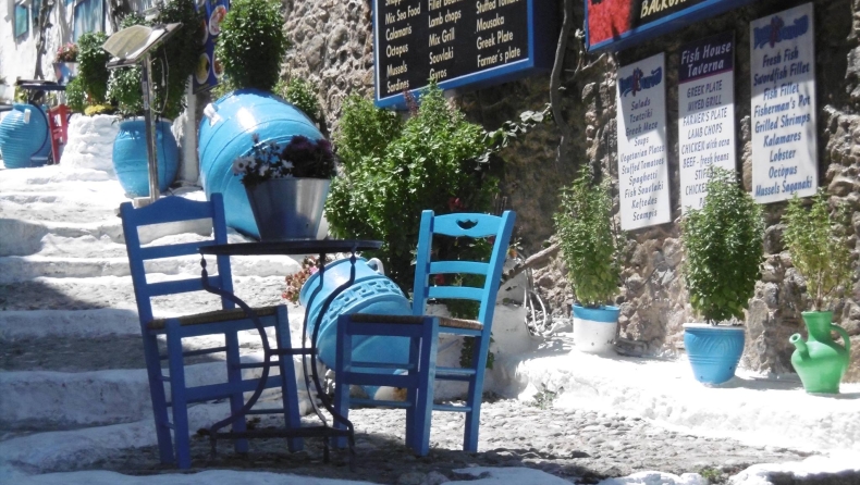 Η σημείωση ενός σερβιτόρου στην Κρήτη που έγινε viral (pics)