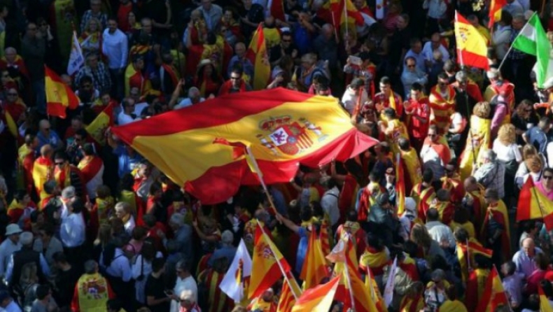 Καταλονία: Σε τεντωμένο σκοινί η κατάσταση, στον εισαγγελέα καλείται ο Πουτζδεμόν