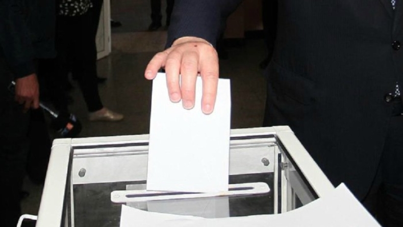Προεδρικές εκλογές Σλοβενίας: Το 47.3% των ψήφων εξασφαλίζει ο πρόεδρος Μπόρουτ Παχόρ