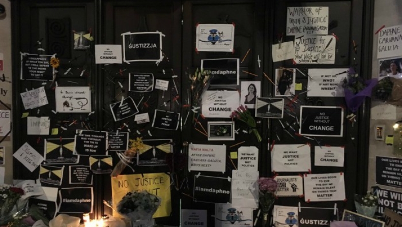 Οι Μαλτέζοι διαδήλωσαν για τη δολοφονία της δημοσιογράφου