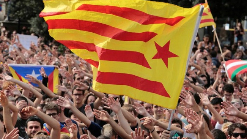 Ο ΥΠΕΞ της Ισπανίας διαψεύδει τις φωτογραφίες της καταστολής στην Καταλονία