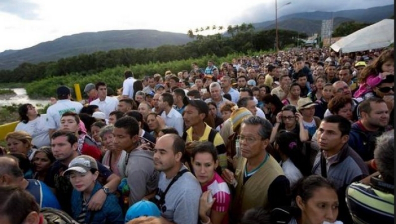 Κολομβία: Χιλιάδες οι πρόσφυγες από τη γειτονική Βενεζουέλα