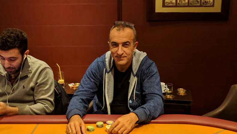 Δείτε πώς τα πάει ο θρυλικός John Τάραμας στο μεγαλύτερο ελληνικό τουρνουά πόκερ (pics)