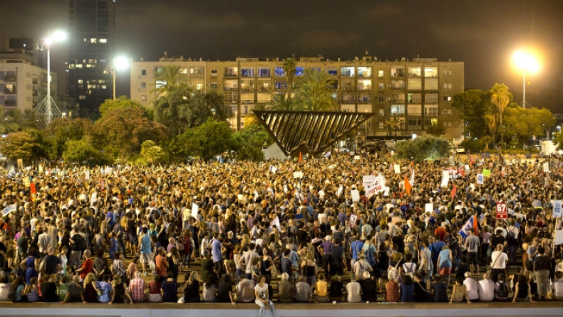 Ισραήλ: Ογκώδεις διαδηλώσεις ενάντια στην κυβερνητική διαφθορά