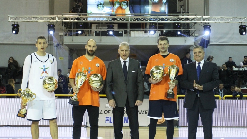 Ο Γκάλης τίμησε τους θρύλους της Euroleague Σπανούλη, Διαμαντίδη και Παπαλουκά