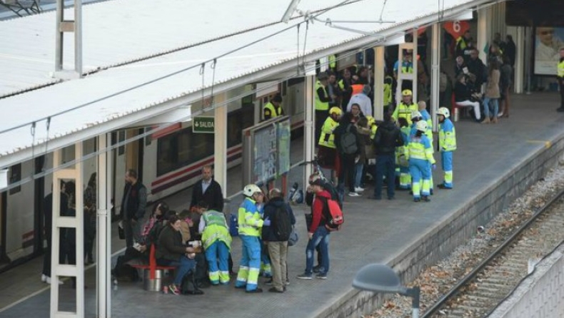 Τουλάχιστον 45 τραυματίες από εκτροχιασμό τρένου στη Μαδρίτη