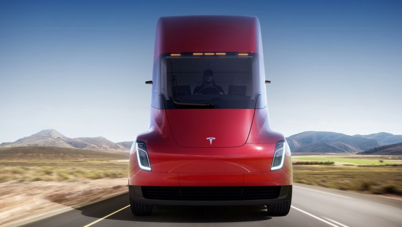 Πάνω από 100 κρατήσεις για το Tesla Semi